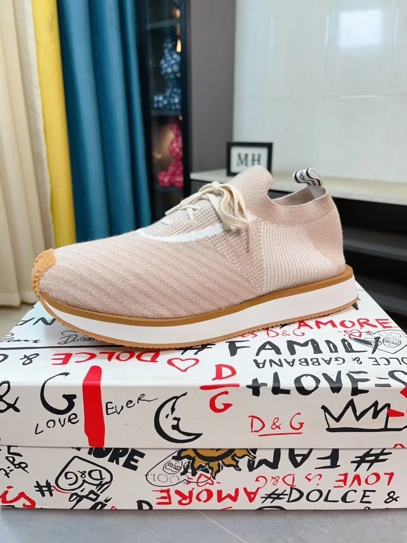 Men's shoes 💰400🌹🌹"Dolce & Gabbana DG" original imported flying weave ➕ sheepskin lining, light, comfortable and versatile, original special outsole 🔥favored by trendy men. Welcome to compare quality 🔥exquisite luxury, super A level! Version comparison, no difference at all! Code number 36-46